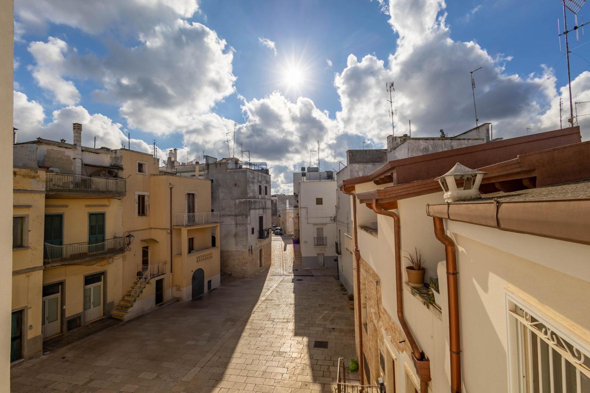 Antiche Mura Apartments"Cielo Di Puglia" -2 Matrimoniali, Cucina E Terrazzo Turi Exterior photo